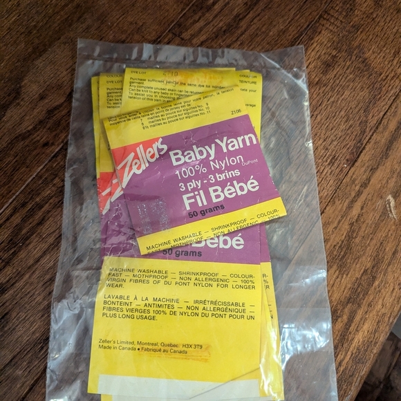 Vintage white Baby Yarn 100% Nylon 3 ply - 5 skiens +, approximately 275g weight - Picture 4 of 6